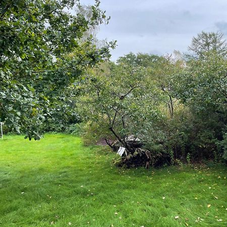 Lantlig Villa I Ljungbyhed Exteriör bild