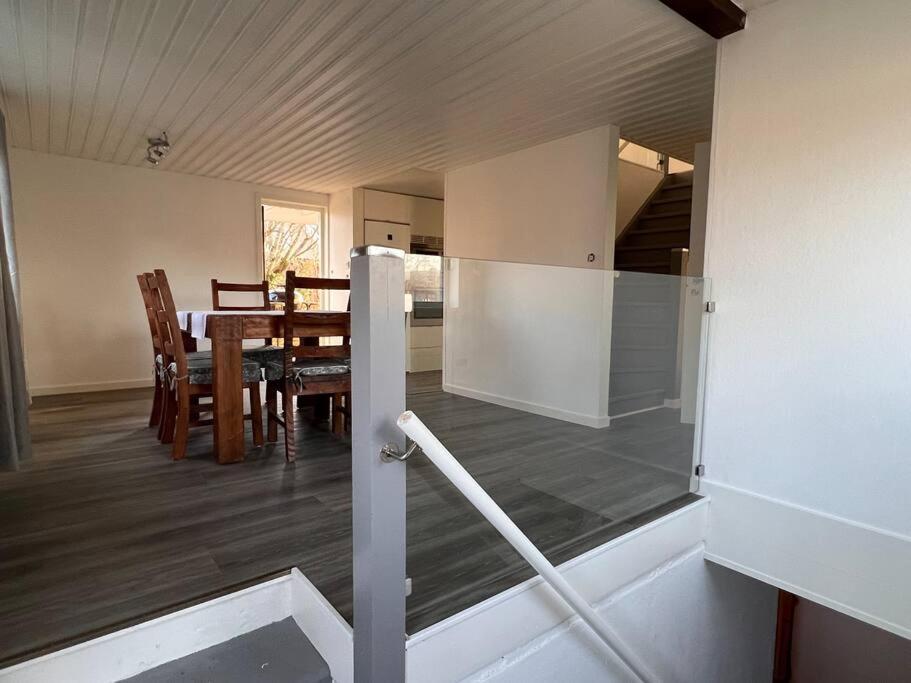 Lantlig Villa I Ljungbyhed Exteriör bild