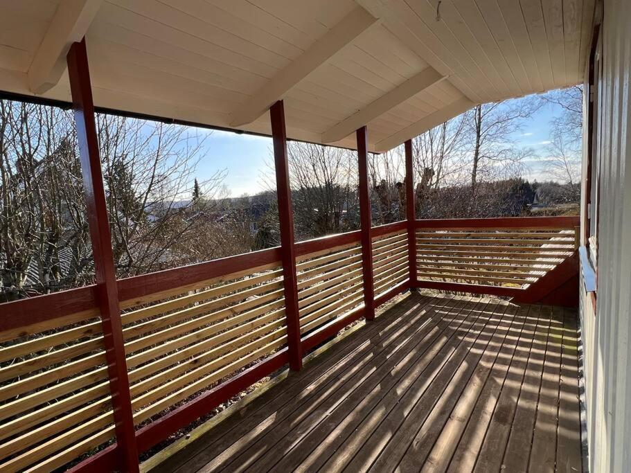 Lantlig Villa I Ljungbyhed Exteriör bild